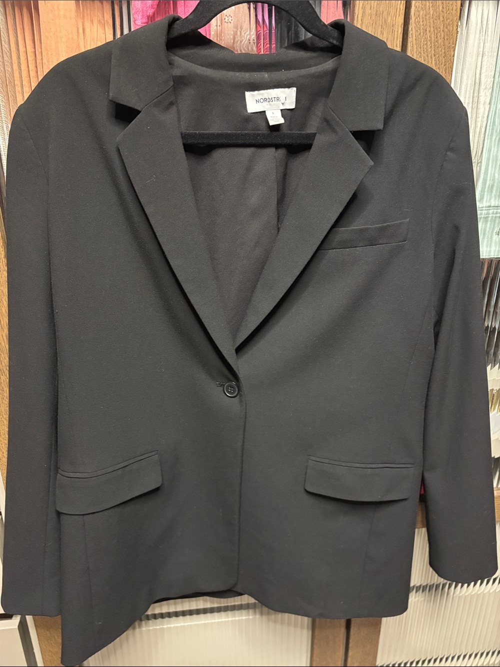 Nordstrom Black Single-Button Women's Blazer with Notch Lapel